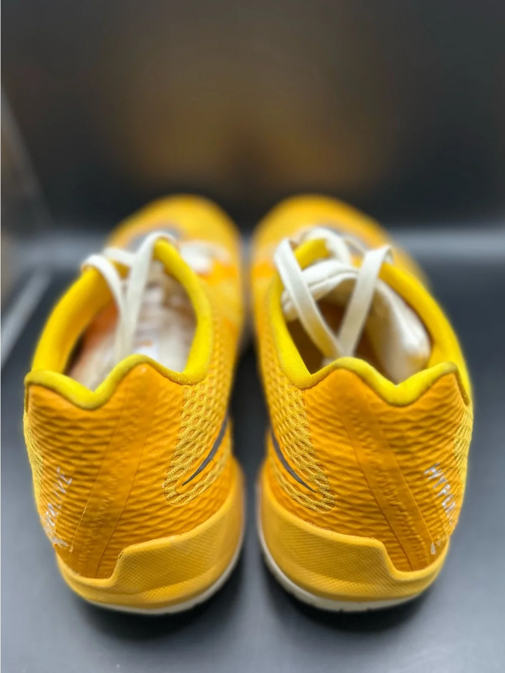 Nike Hyperlive 2015 Men’s Size 13 (USED) 834488 702 Yellow - Basketball Shoes